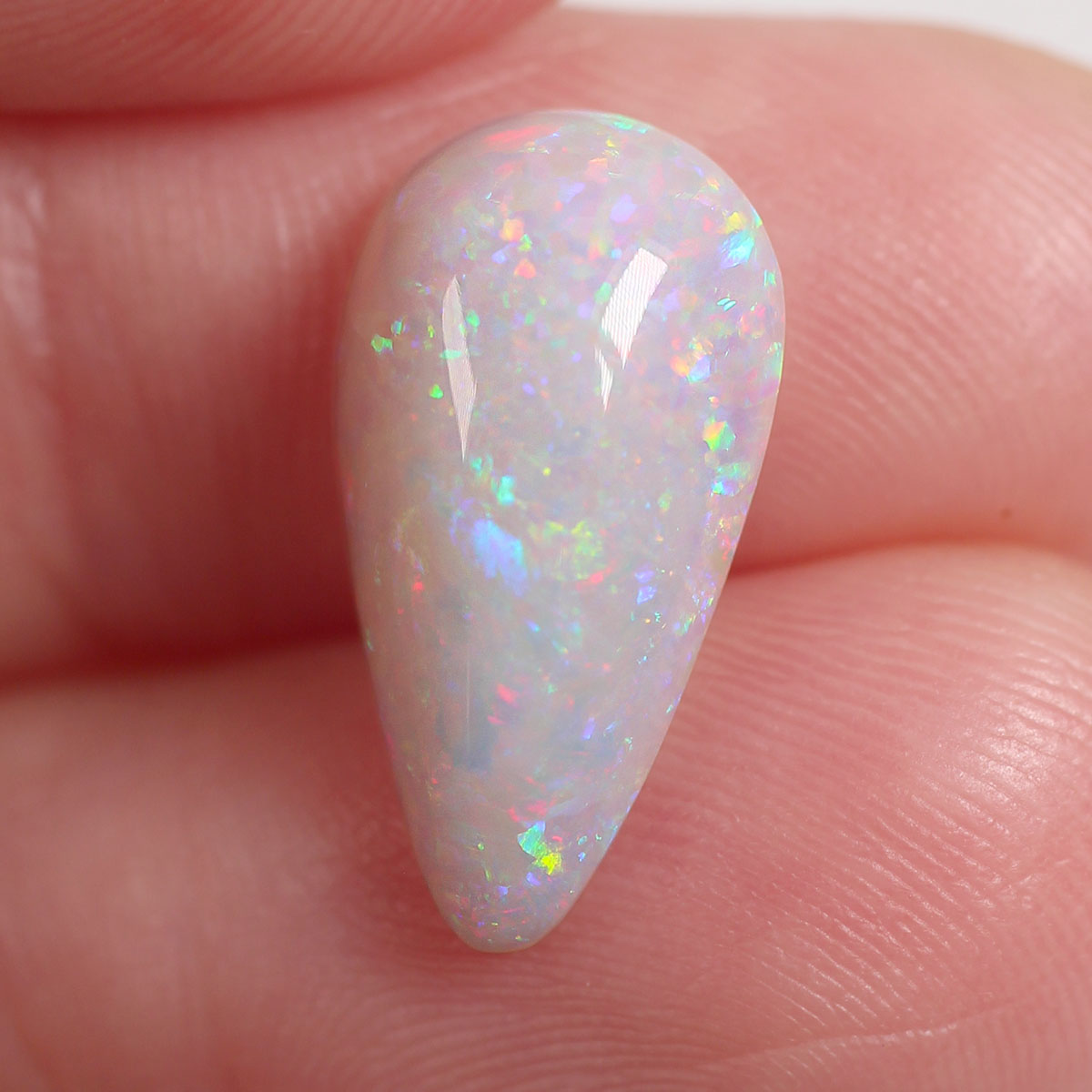 3.3 ct Light Opal - 9 x 16.6 x 4.7mm