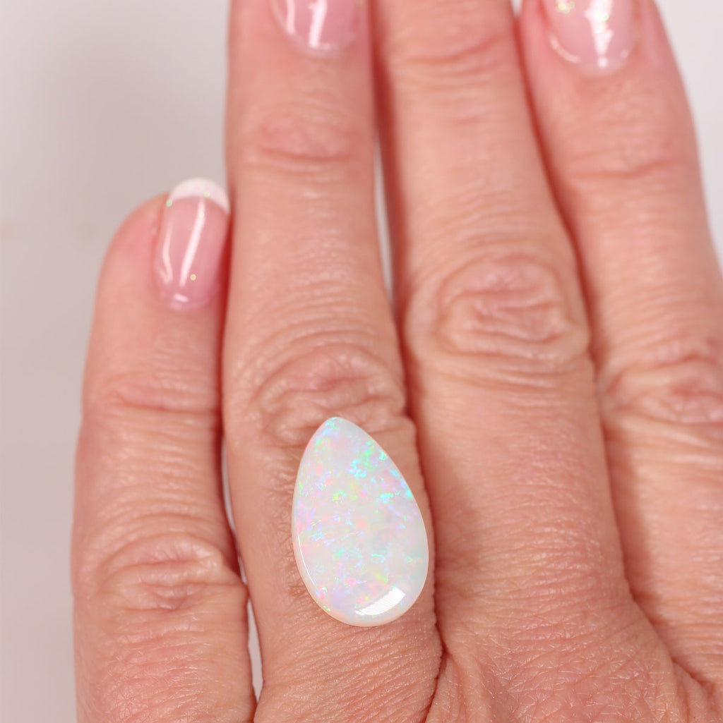 4.63ct Light Opal - 12 x 19 x 3.4mm