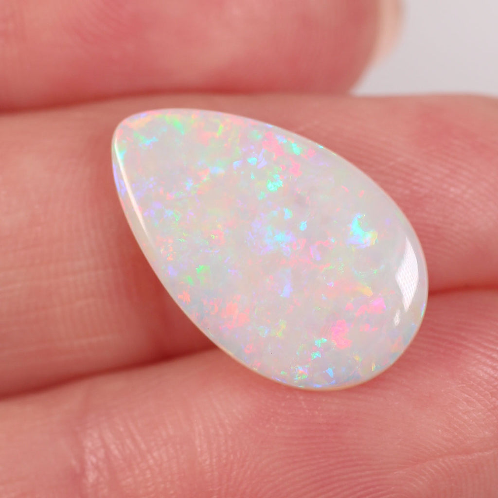 4.63ct Light Opal - 12 x 19 x 3.4mm