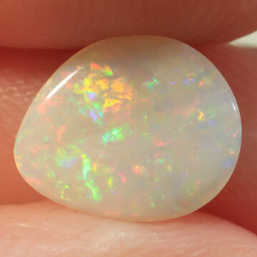 0.90ct Light Opal - 8 x 9.5 x 2mm