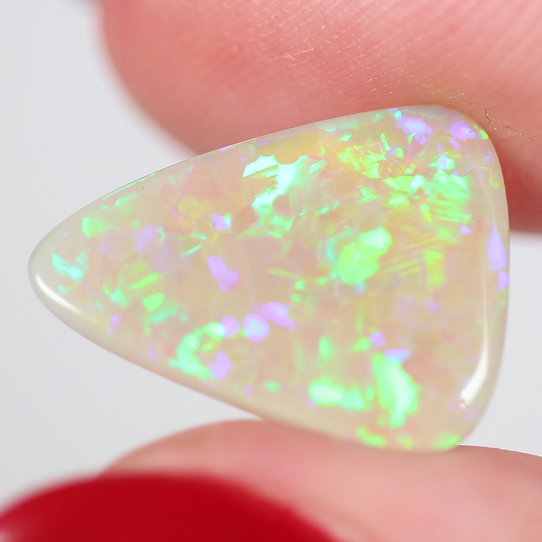 4.24ct Light Opal - 13 x 17 x 3.5mm