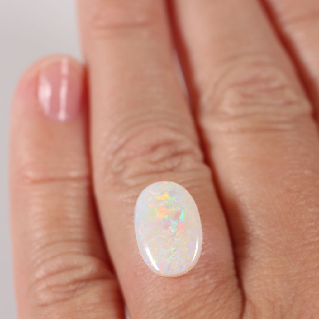 Second view of 2.85ct light opal from Lightning Ridge