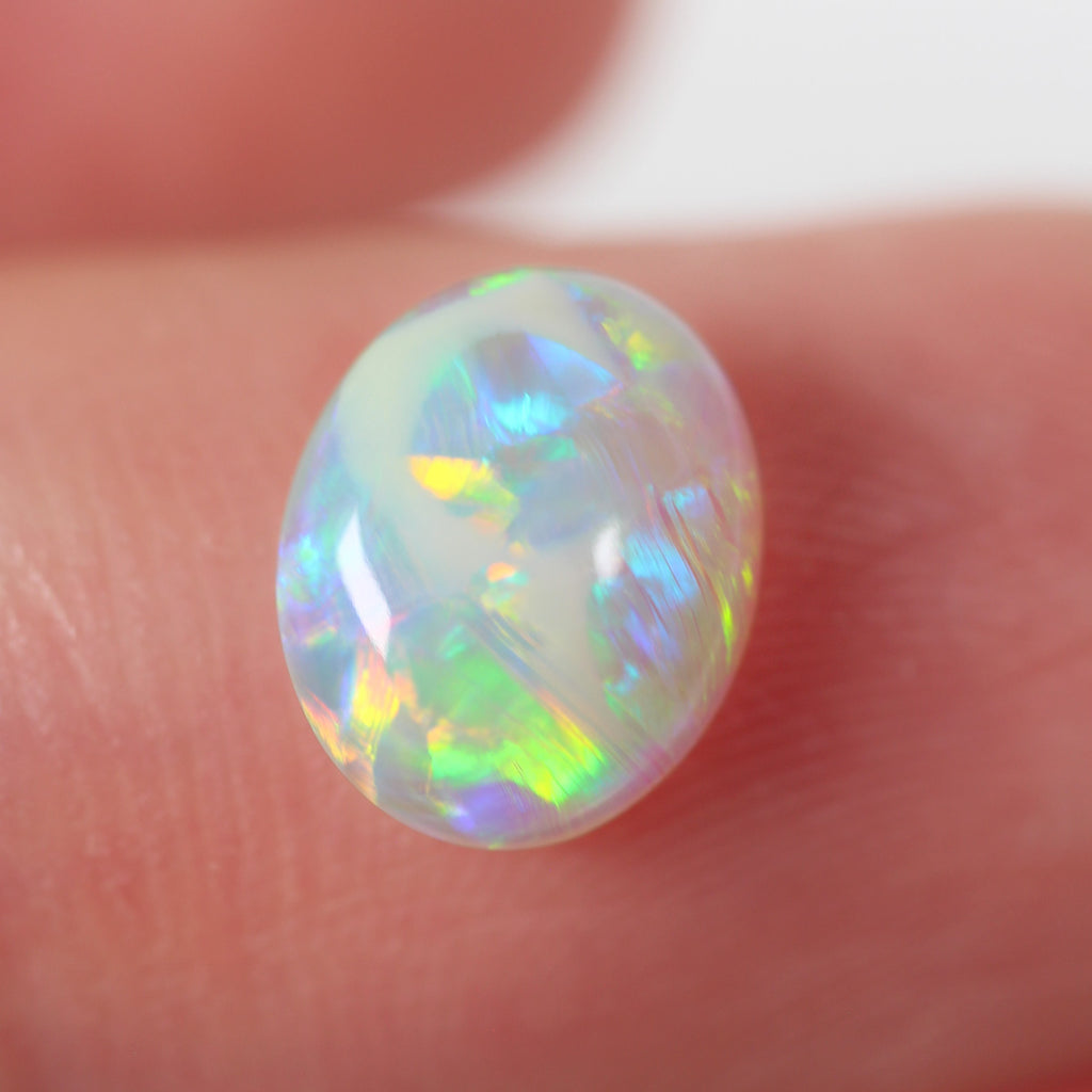 0.87ct Crystal Opal - 7 x 8 x 2.7mm