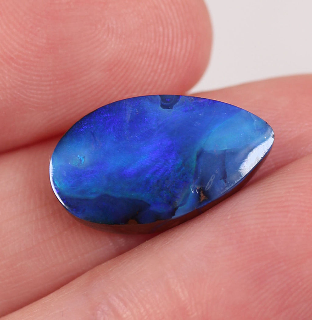 7.6ct Boulder Opal - 10.2 x 17.7 x 4.4mm