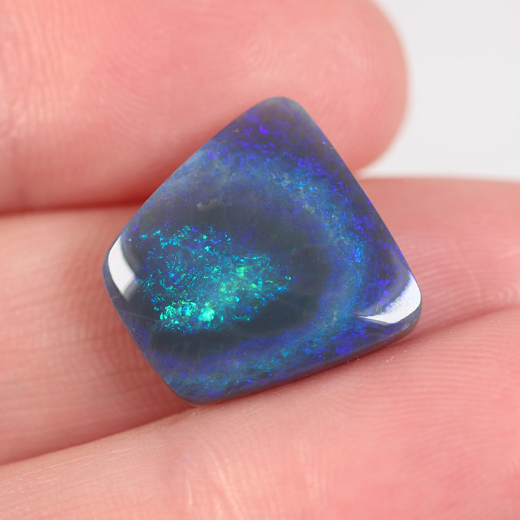 8.1ct Black Opal - 14.5 x 14.7 x 5mm