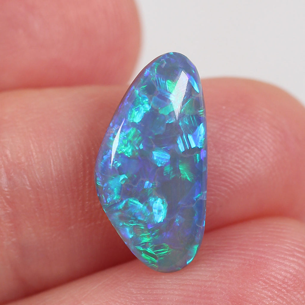 3.1ct Dark Opal - 8 x 15.7 x 3.8mm