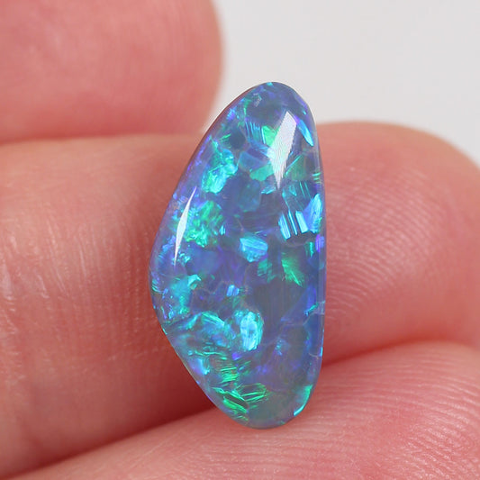 3.1 ct Dark Opal - 8 x 15.7 x 3.8mm