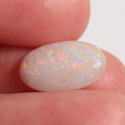 2.7 ct Light Opal - 9 X 15.3 X 3.4mm