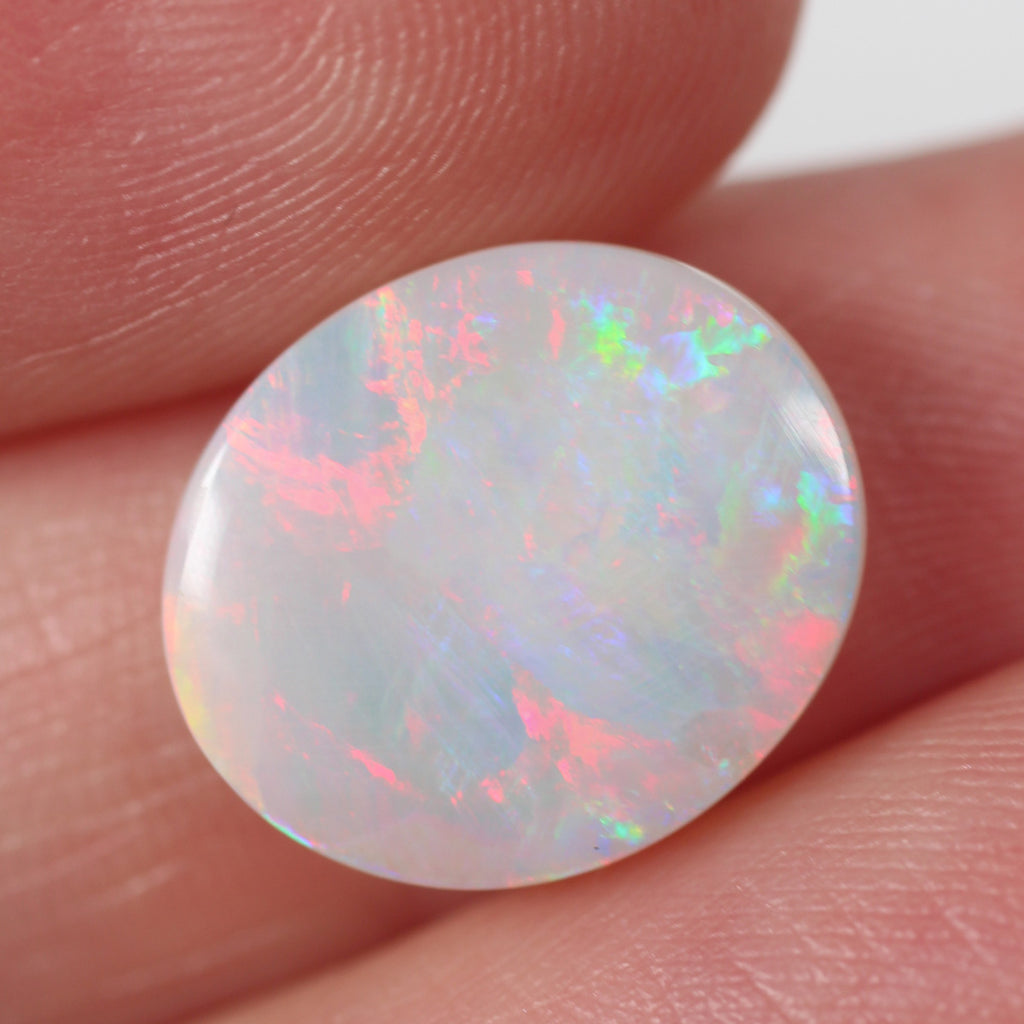 3.93ct Light opal - 11.8 x 13.8 x 3.6mm