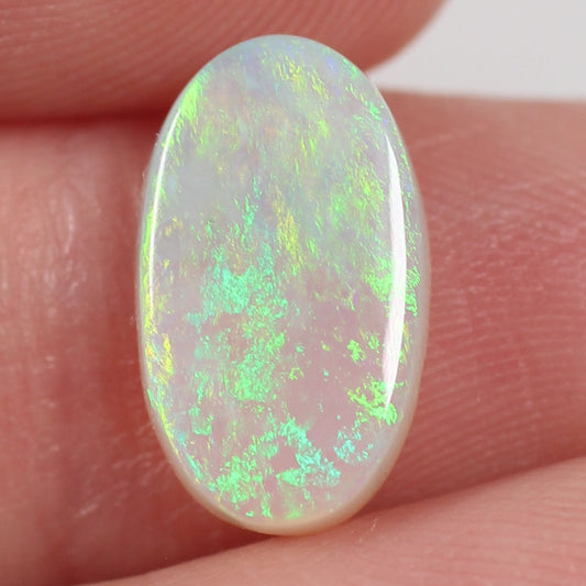 2.17 ct Light opal - 8 x 13 x 3mm