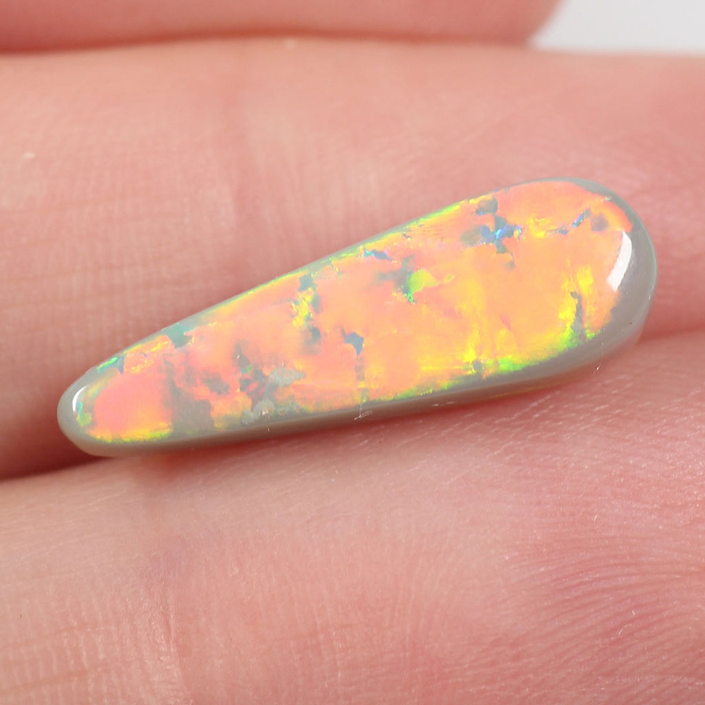 3.70 ct Dark Opal - 6.5 x 20 x 4mm