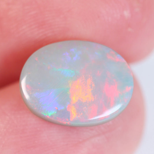2.61 ct Dark Opal - 9.3 x 11.9 x 3.3mm