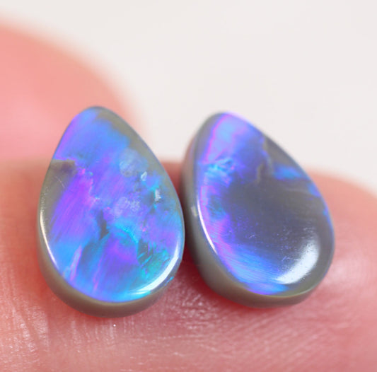 3.9 ct Dark Opal - 8 x 11.3 x 3.2mm (Pair)