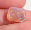 Pattern detail showing pinfire on 3ct crystal opal