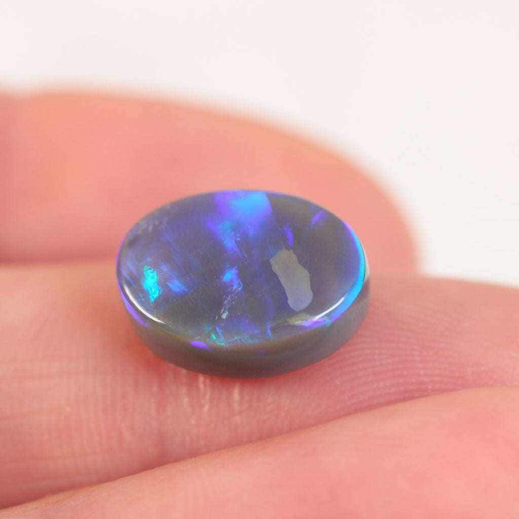3.8ct Dark Opal - 9 x 11 x 4.7mm