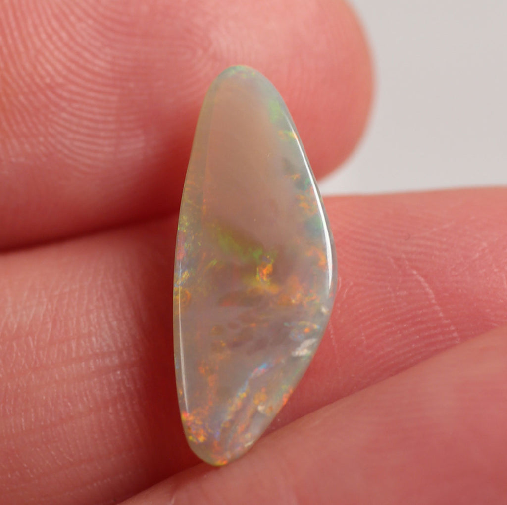 3.33ct Dark Opal - 7.4 x 19.3 x 4.2mm