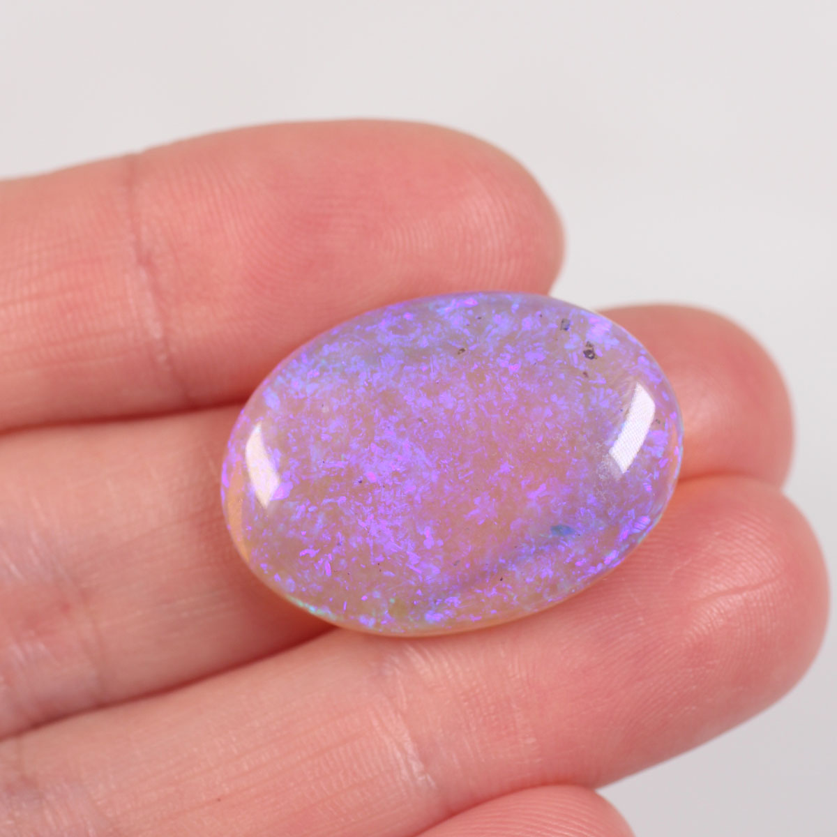 18.44 ct Crystal Opal - 19 x 26.3 x 5.3 mm