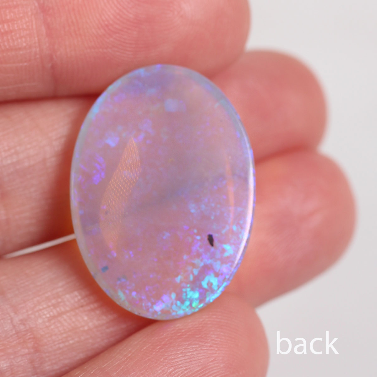 18.44 ct Crystal Opal - 19 x 26.3 x 5.3 mm