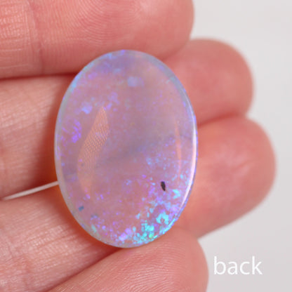 18.44 ct Crystal Opal - 19 x 26.3 x 5.3 mm