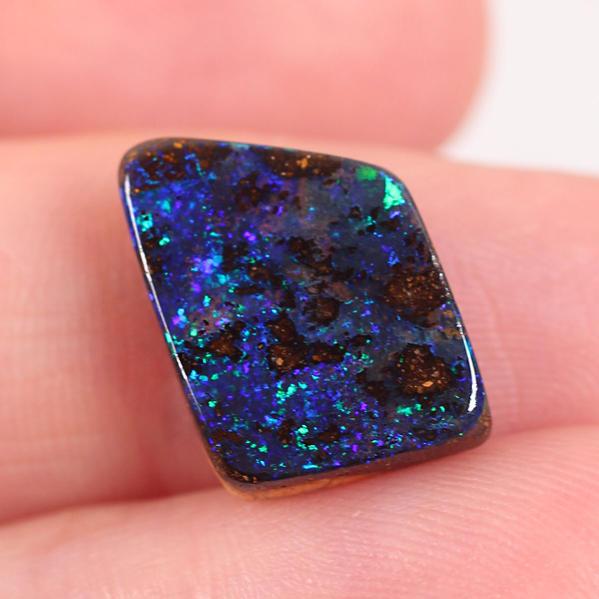 7.12 ct Boulder Opal - 10.5 x 15.2 x 4.2mm