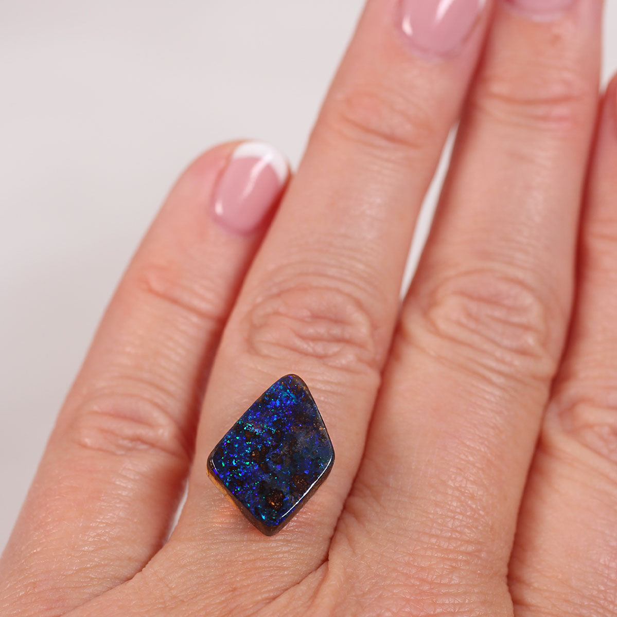 7.12 ct Boulder Opal - 10.5 x 15.2 x 4.2mm