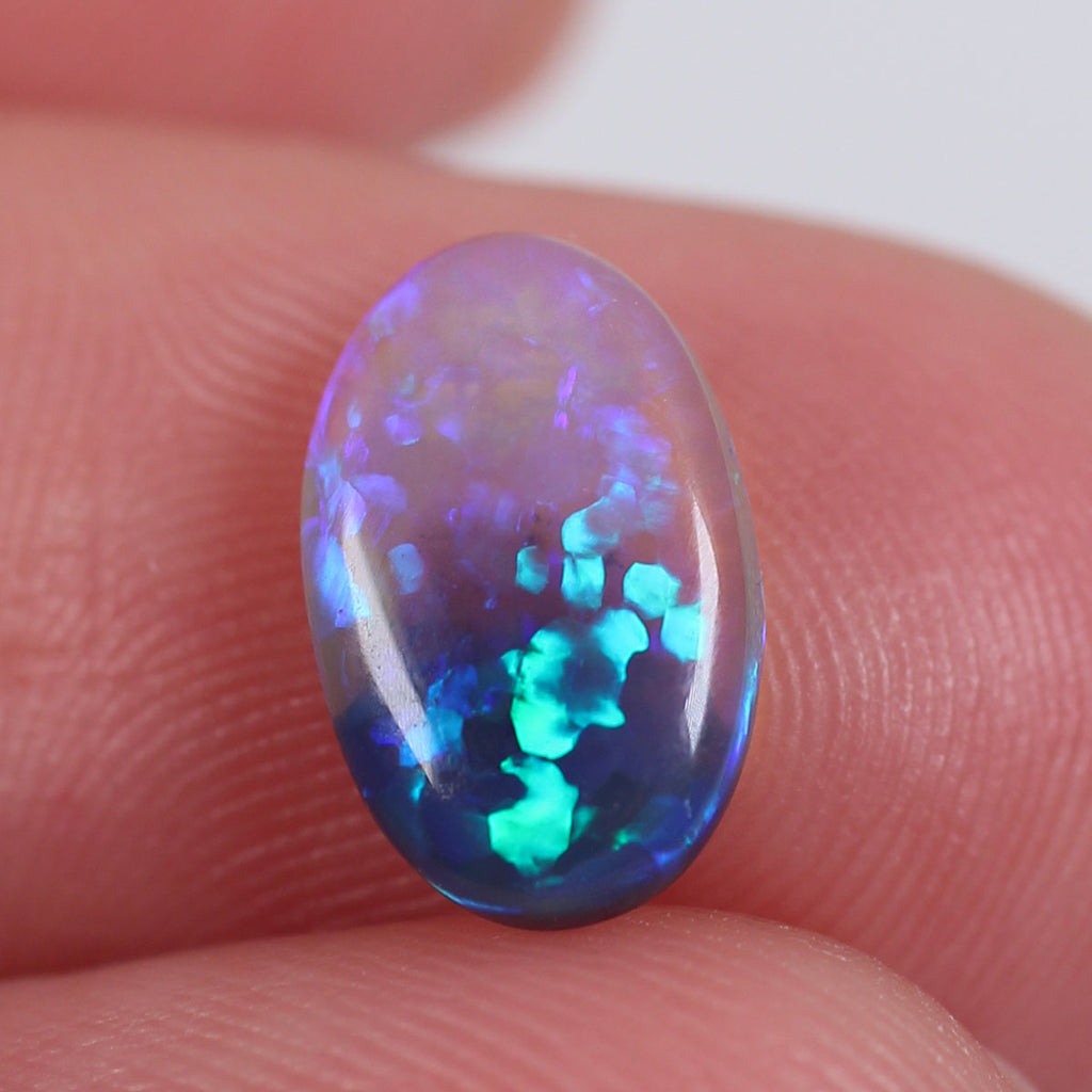 1.2ct Crystal Opal - 6.5 x 10.5 x 2.5mm