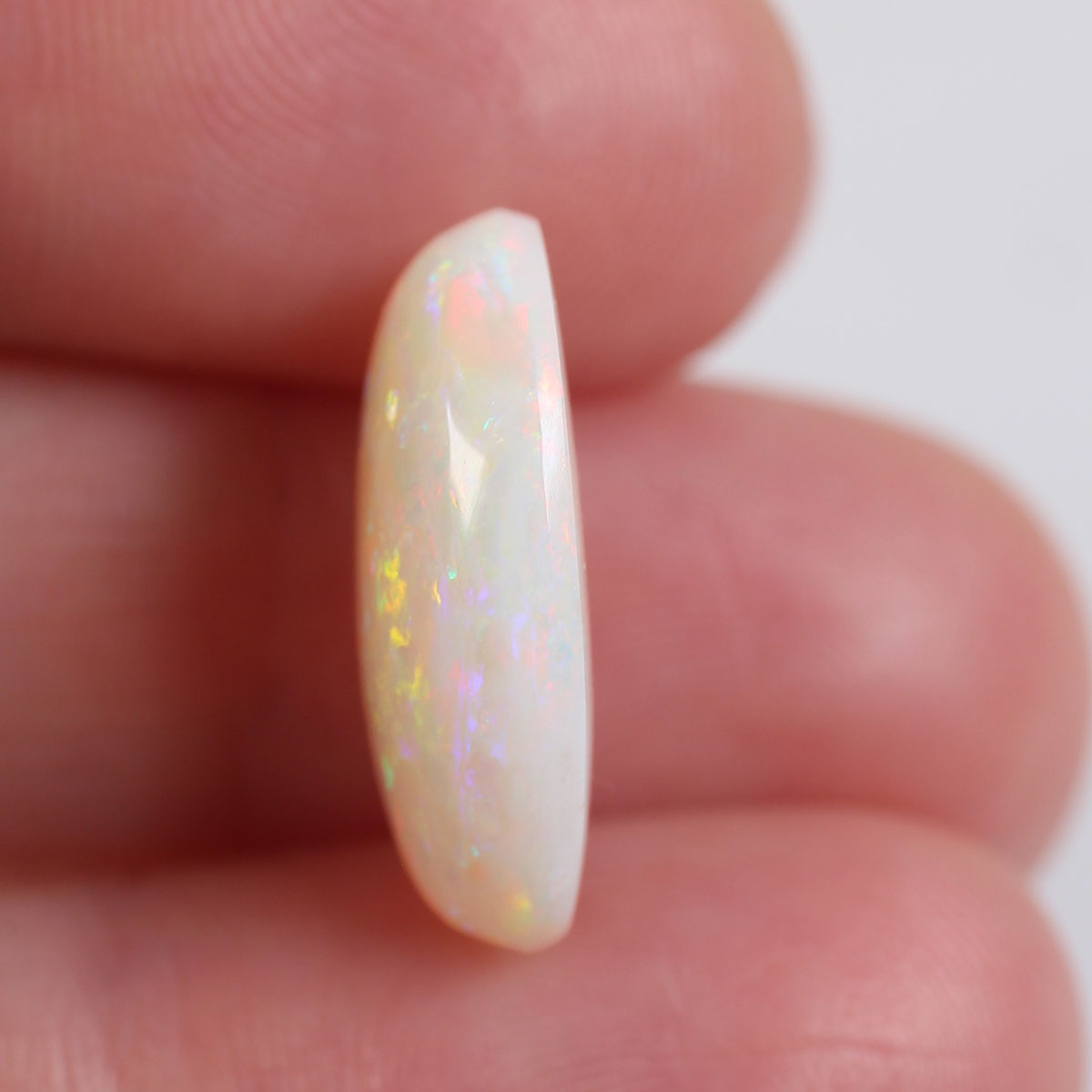8.5 ct Light Opal - 13 x 19 x 6mm