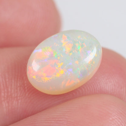 3 ct Light Opal - 8.7 x 11.7 x 5mm