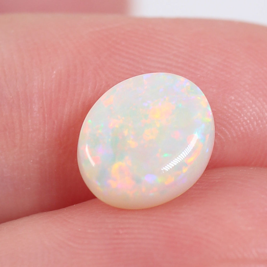 2.02ct Light Opal - 8 x 9.5 x 4mm