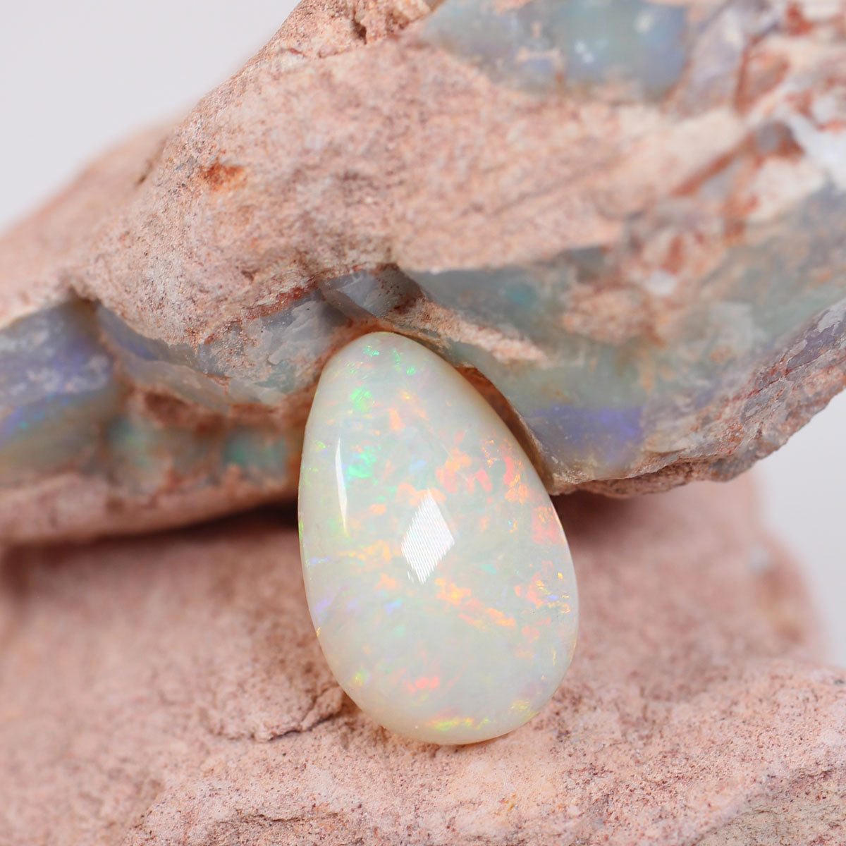 5.67ct Light Opal - 11 x 16.5 x 5mm