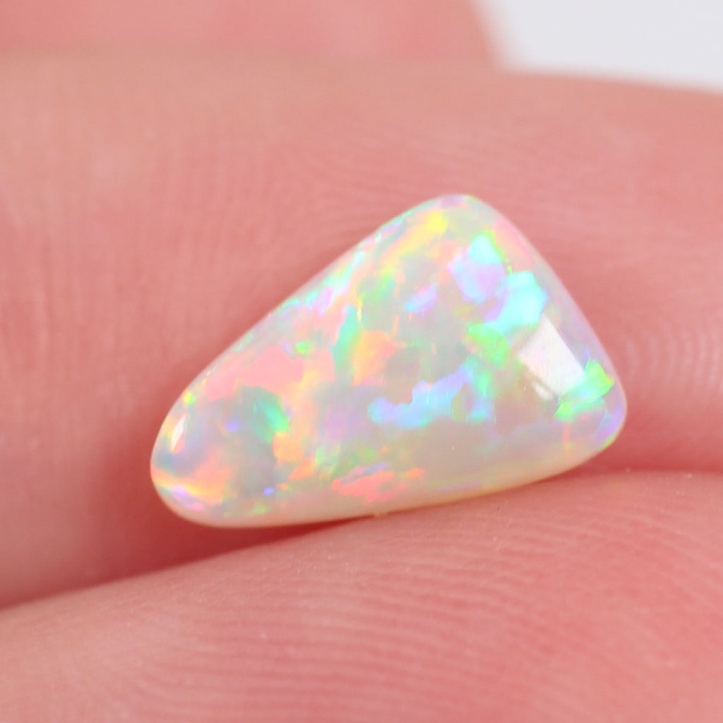1ct Crystal Opal - 6.8 x 10 x 2.5mm