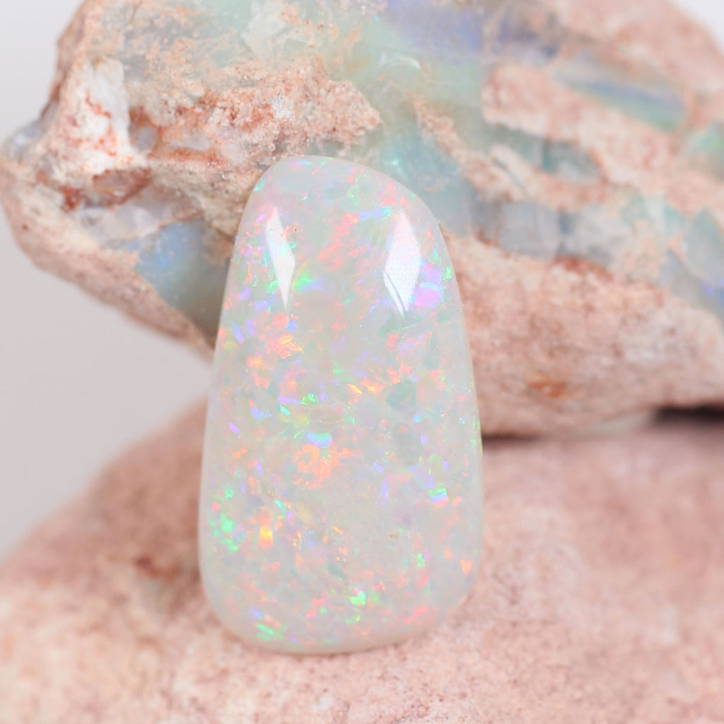 6.23ct Light Opal - 12.5 x 21.5 x 3.8mm