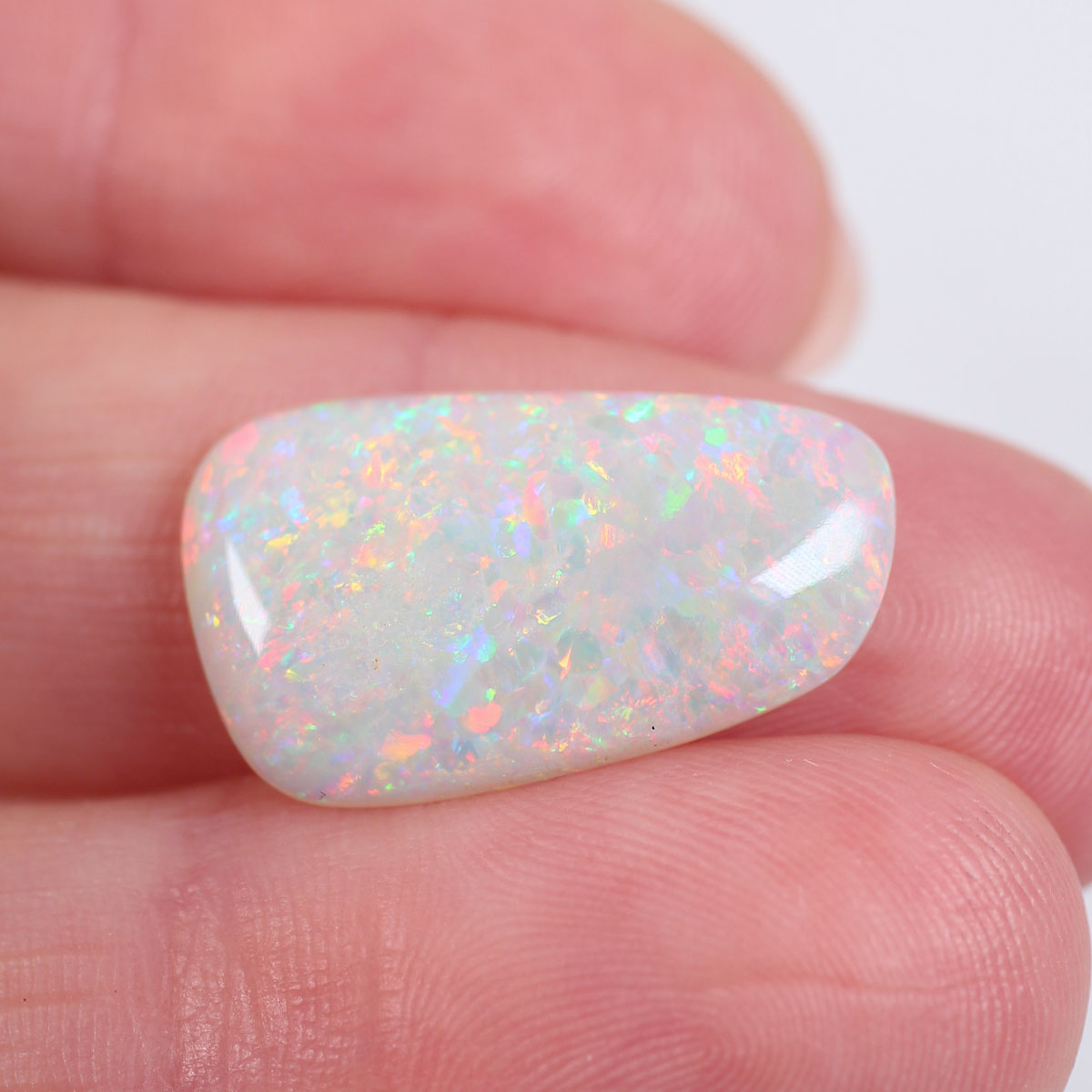 6.23ct Light Opal - 12.5 x 21.5 x 3.8mm