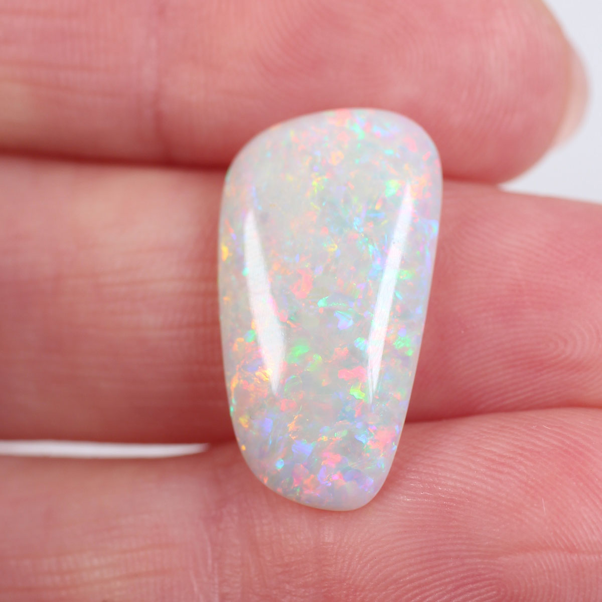6.23ct Light Opal - 12.5 x 21.5 x 3.8mm