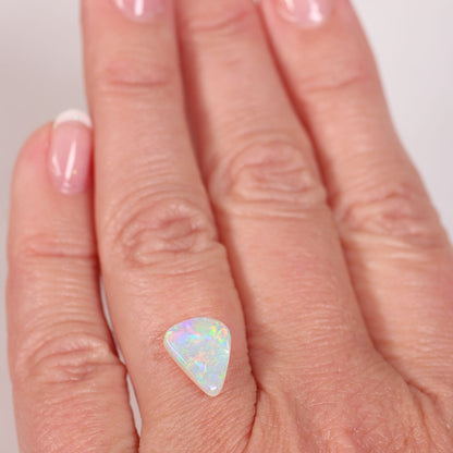 1.55ct Crystal Opal - 9 x 11 x 2.6mm