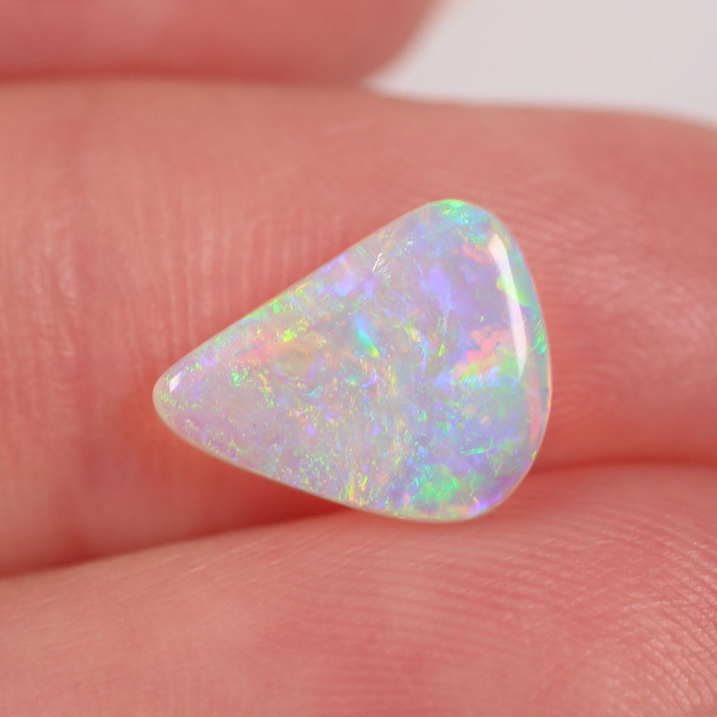 1.55ct Crystal Opal - 9 x 11 x 2.6mm