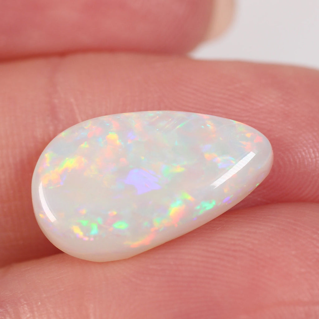 4.24ct Light Opal - 10 x 17 x 4mm