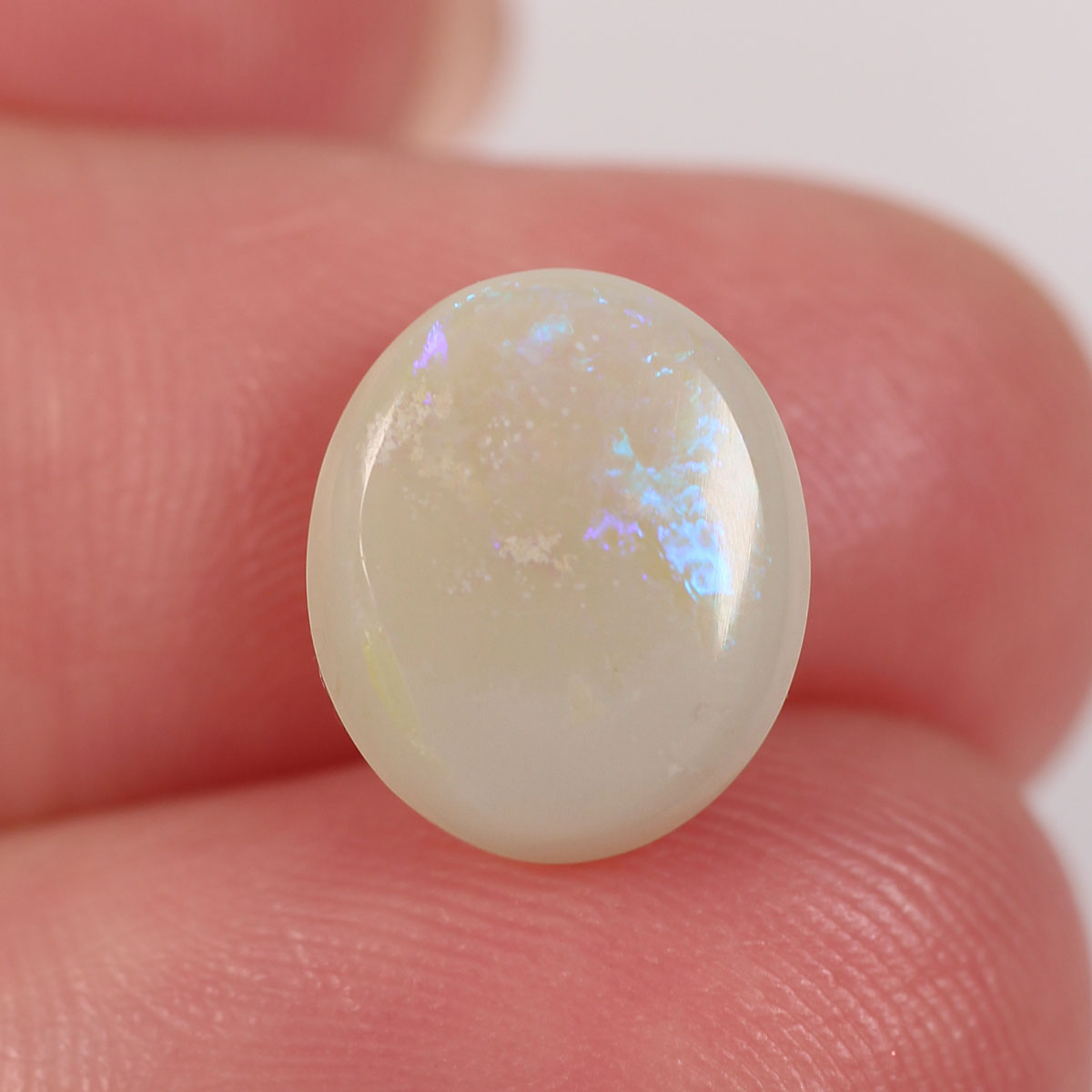 3.13ct Dark Opal - 9 x 11 x5mm