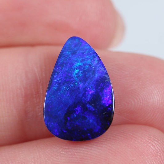 4.85 ct Boulder Opal - 9 x 15 x 4mm