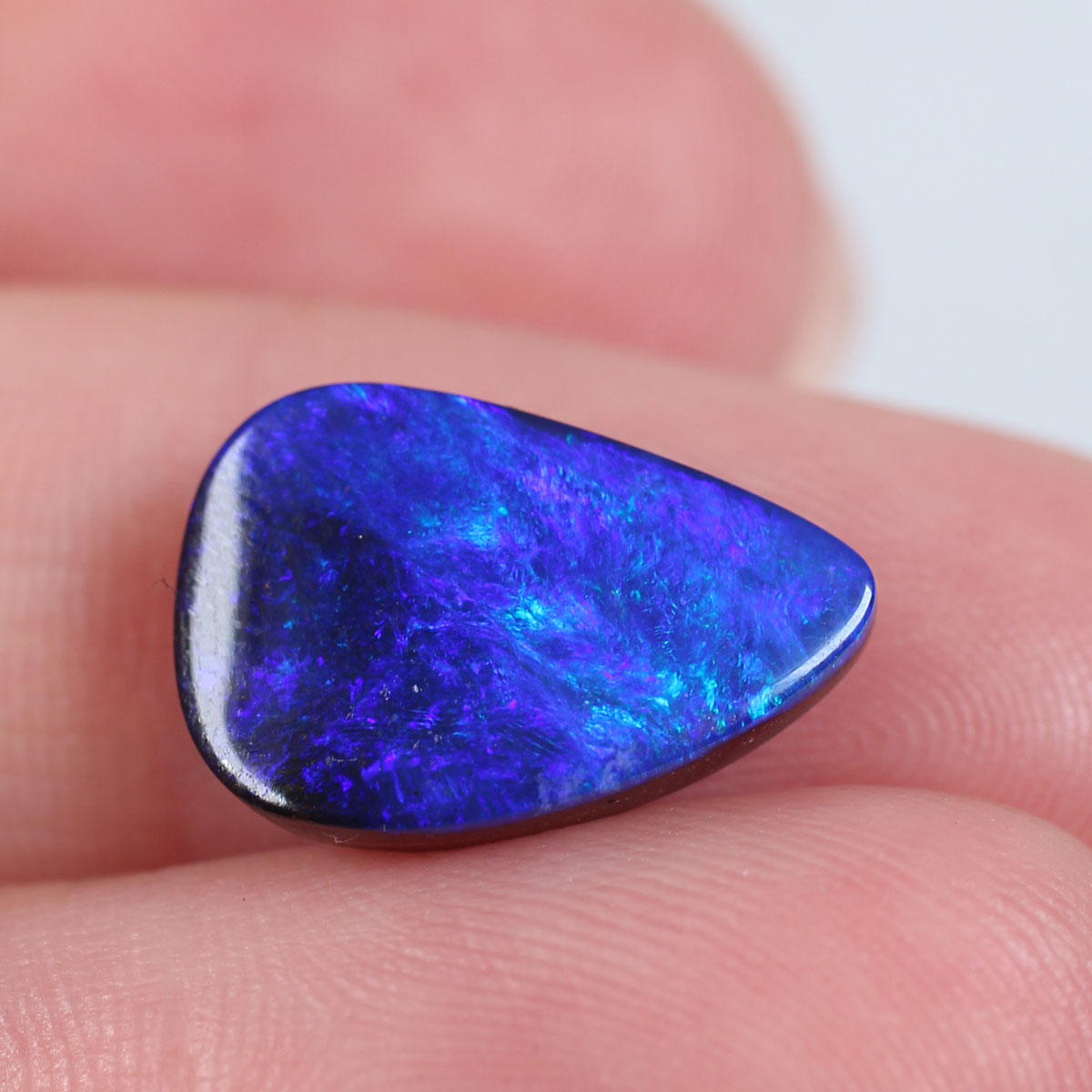 4.85ct Boulder Opal - 9 x 15 x 4mm