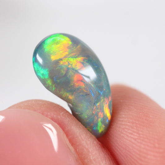 3.81ct Dark Opal - 8 x 15.2 x 5.6mm