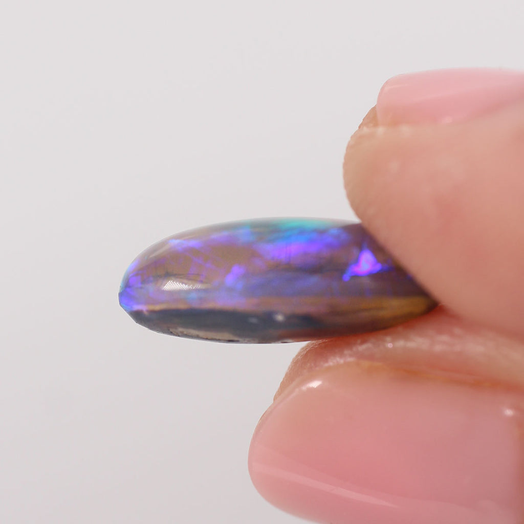 4.57ct Black Opal - 8.7 x 15.5 x 5.9mm