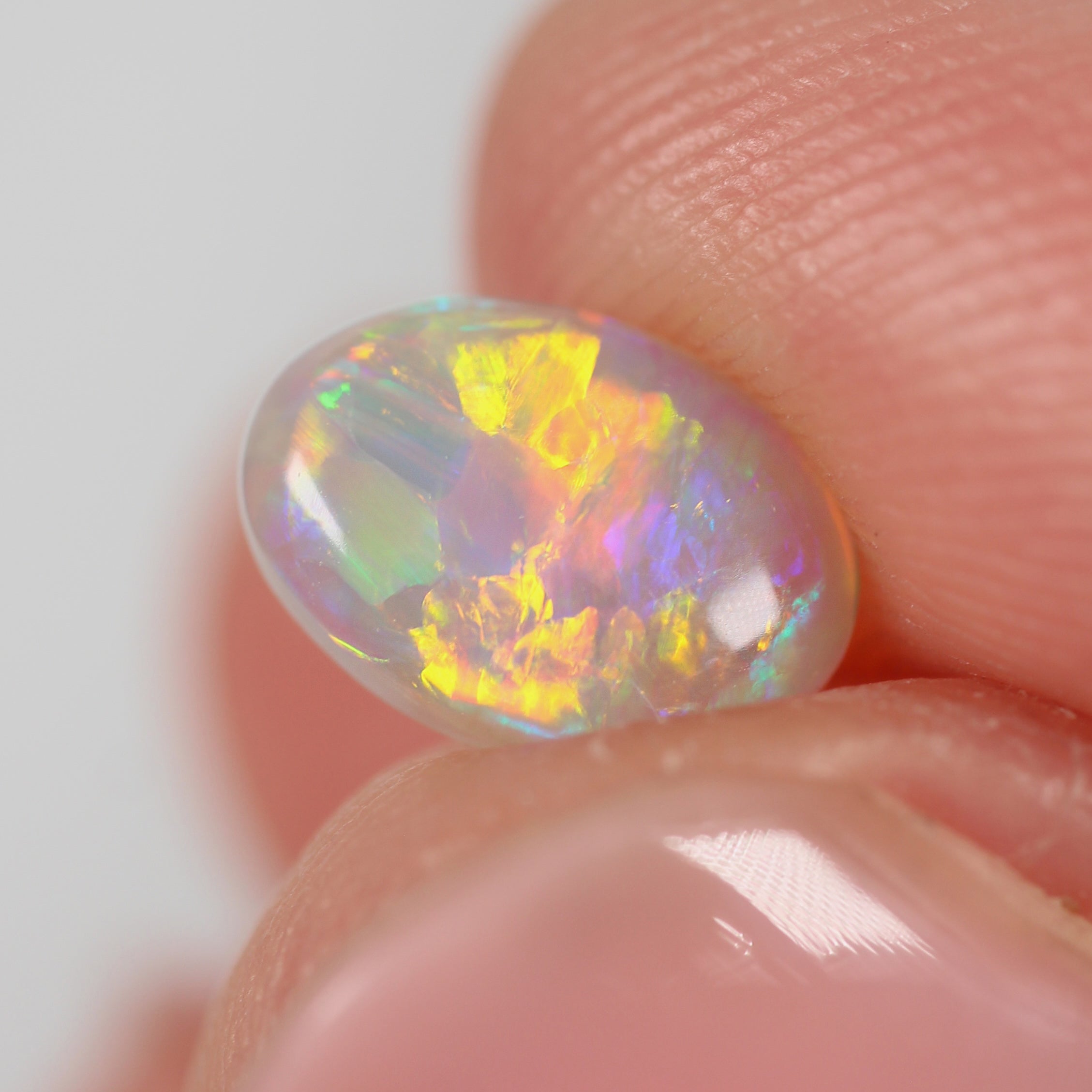 0.72ct Crystal Opal - 6.1 x 8.4 x 2.5mm