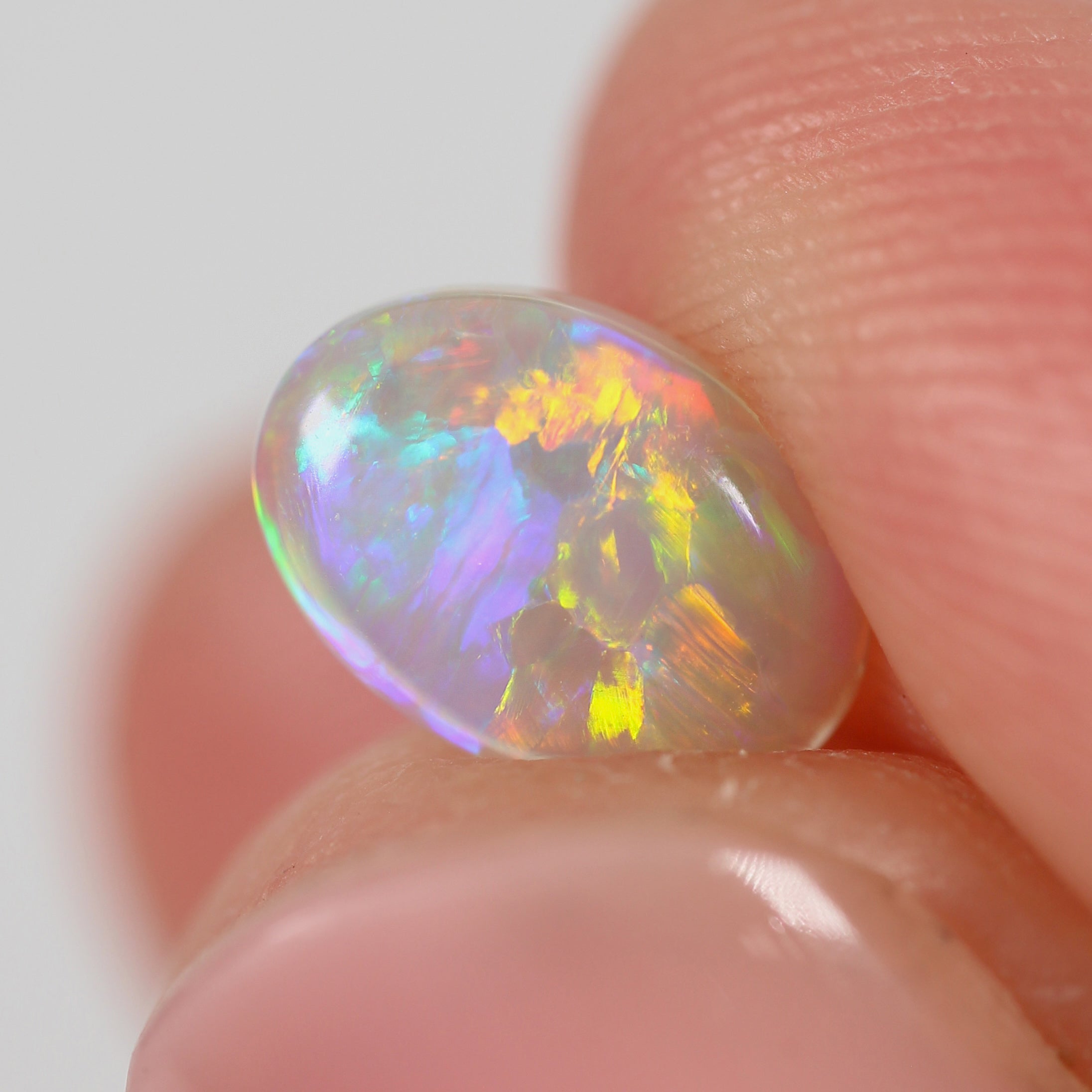 0.72ct Crystal Opal - 6.1 x 8.4 x 2.5mm