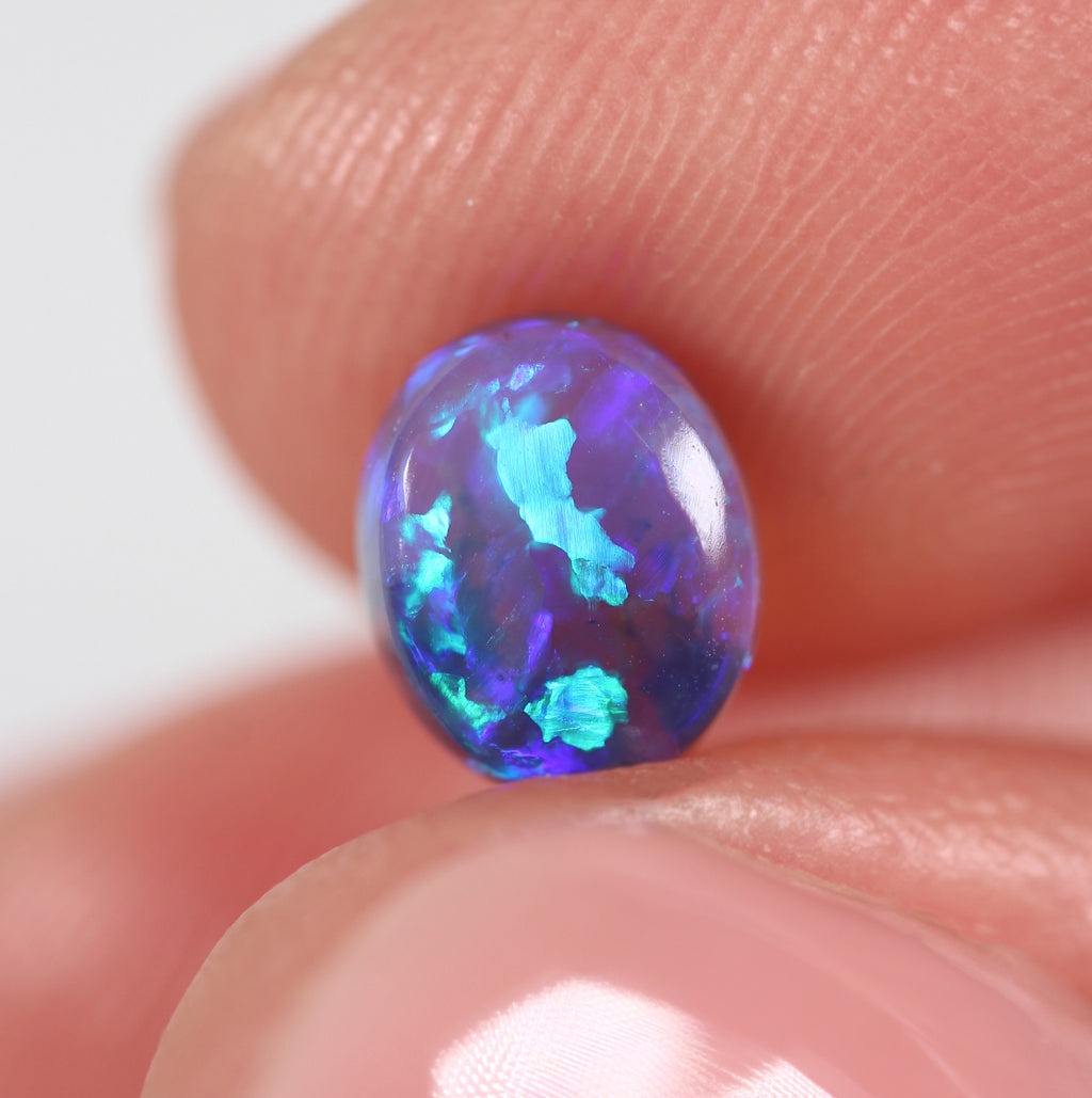 1.13ct Black Opal - 6.2 x 7.4 x 3.7 mm