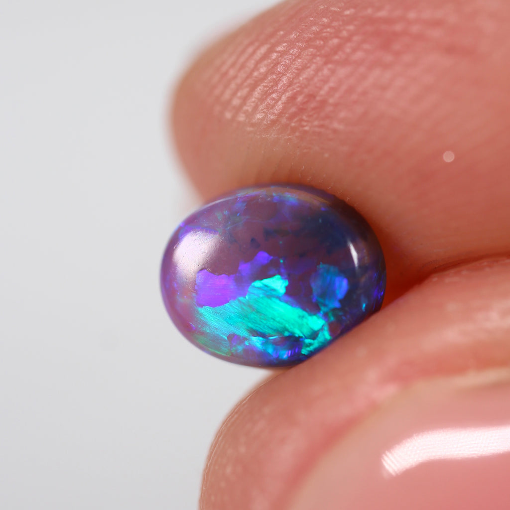 1.13ct Black Opal - 6.2 x 7.4 x 3.7 mm