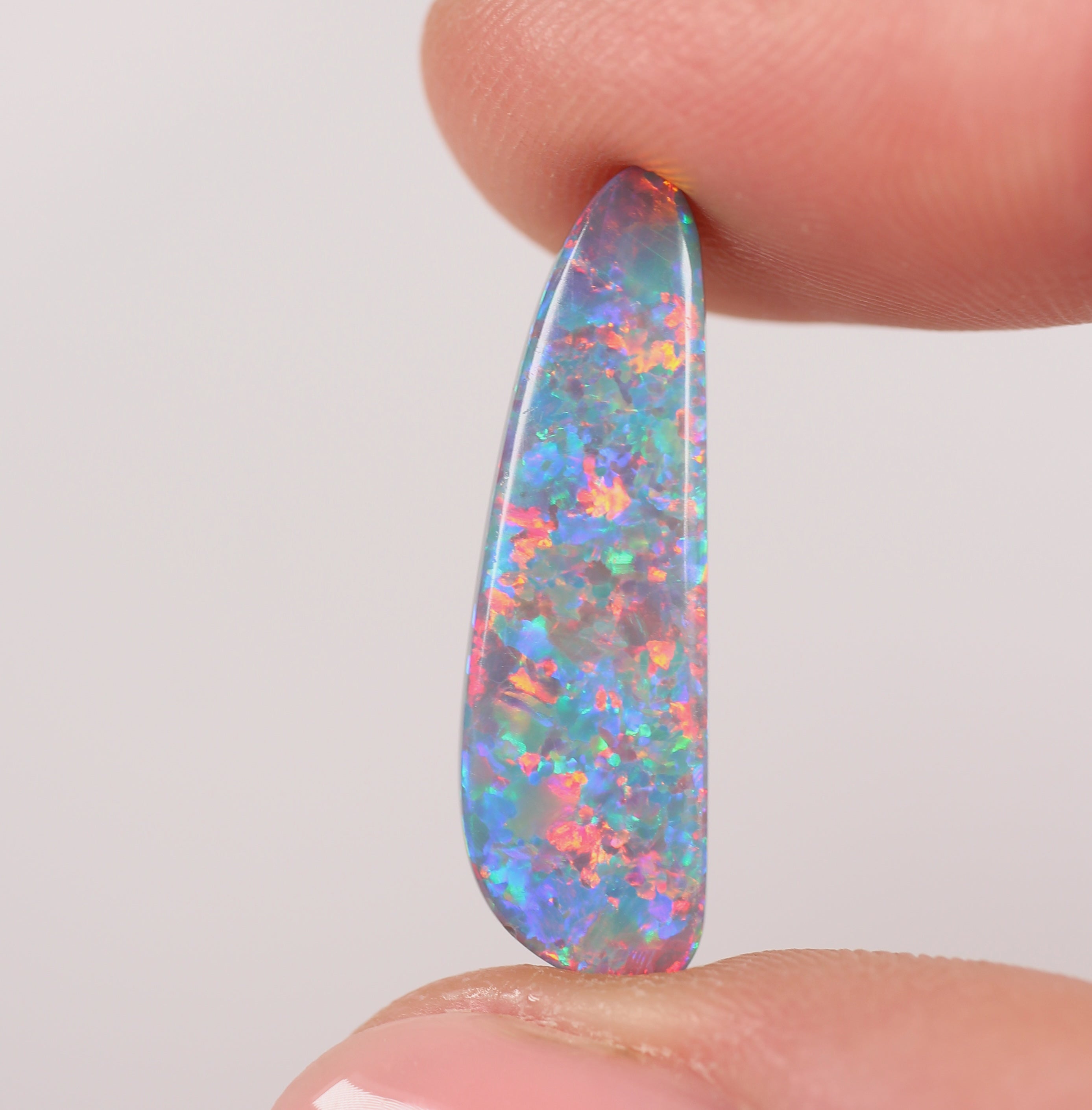 6.65 ct Black Opal - 25.5 x 7.8 x 5.2 mm