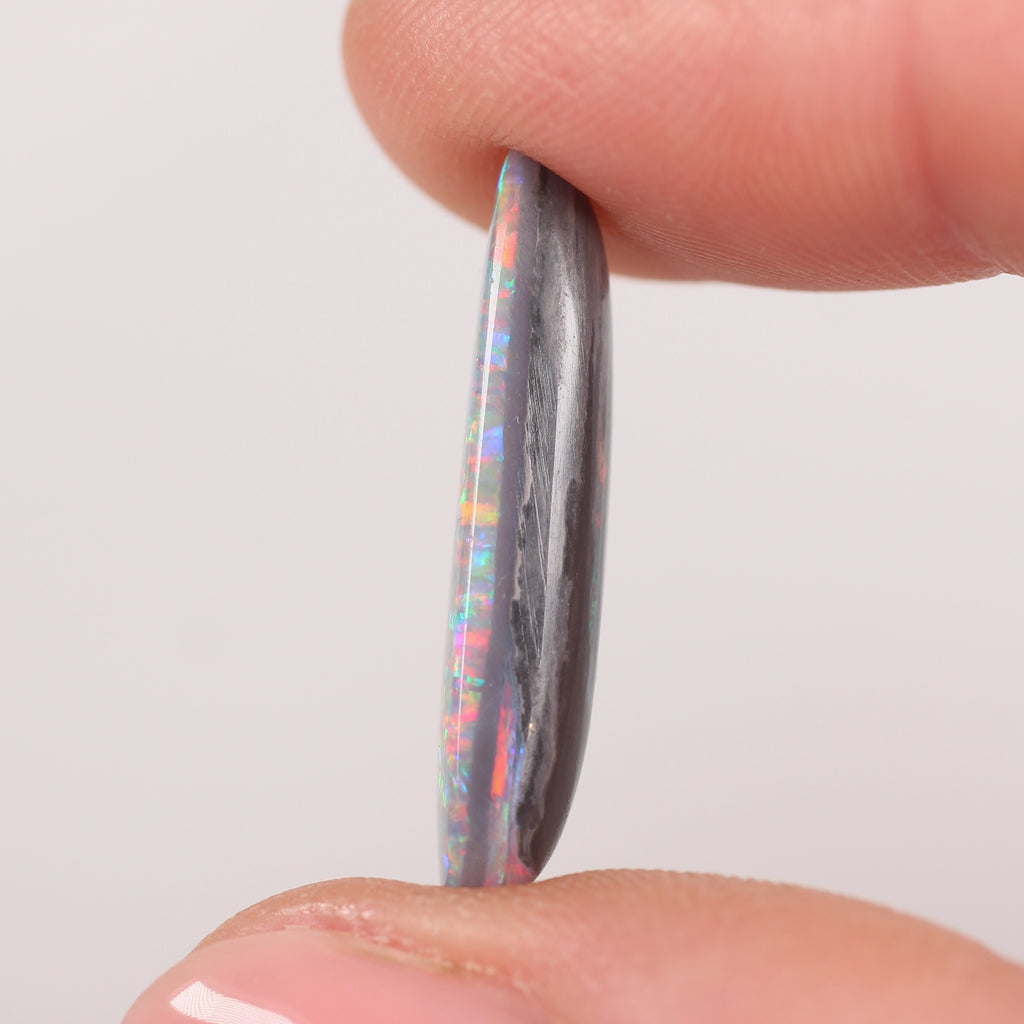 6.65 ct Black Opal - 25.5 x 7.8 x 5.2 mm
