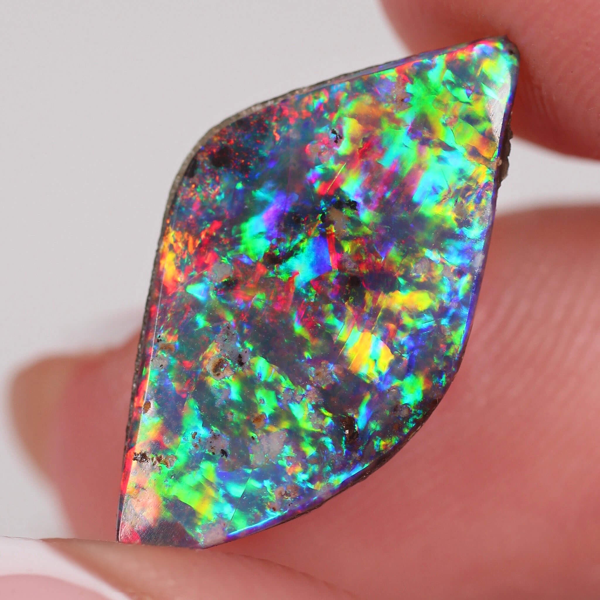 7.16ct Boulder Opal - 20.7 x 10.4 x  4.9m