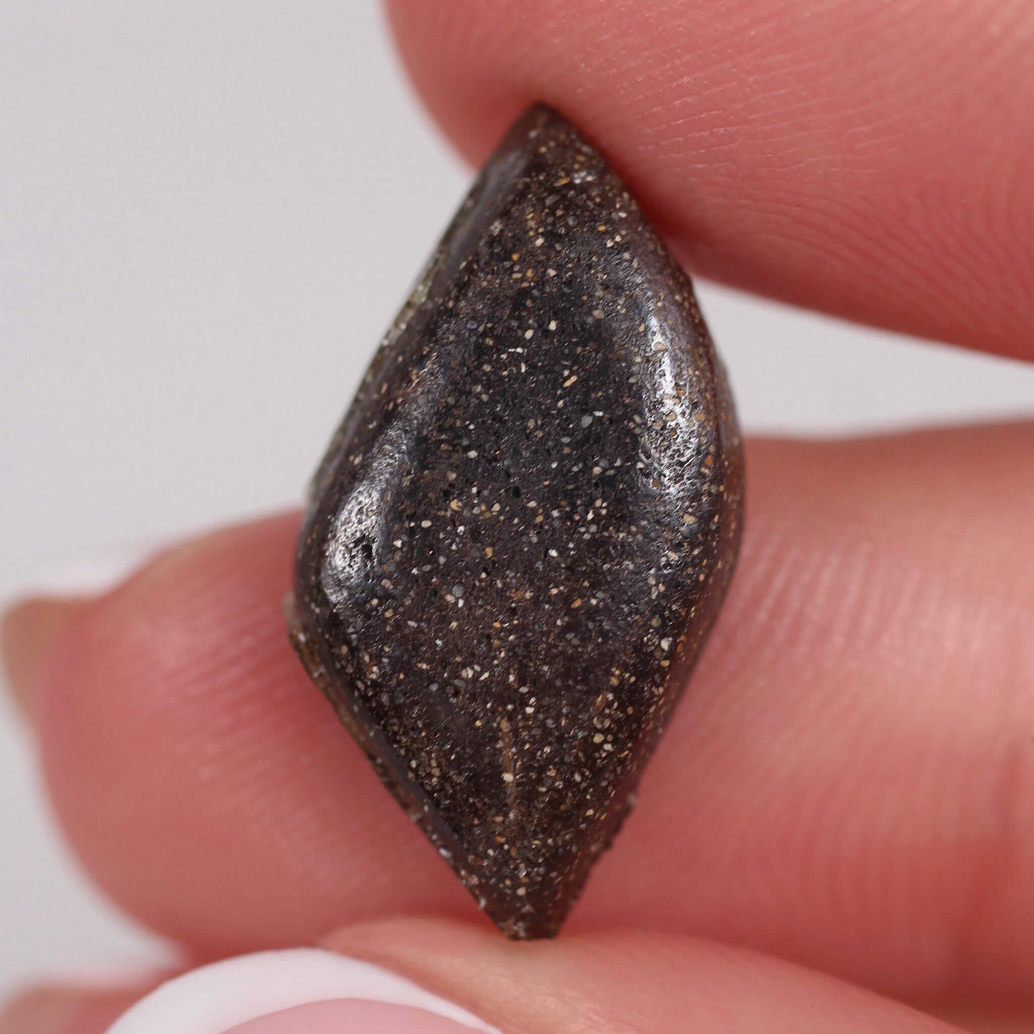 7.16ct Boulder Opal - 20.7 x 10.4 x  4.9m